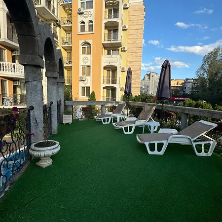 Sweet Homes 2 Sluneční pobřeží